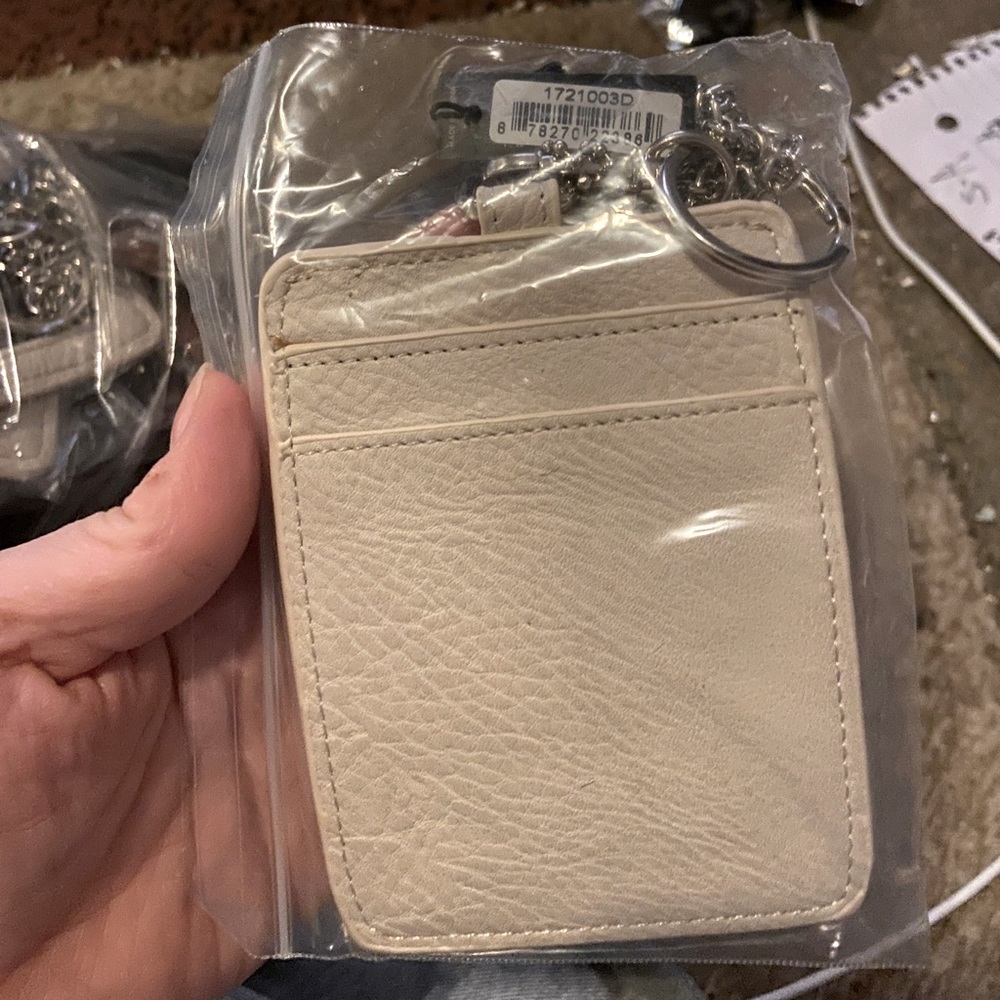 Coco + Carmen Id holder